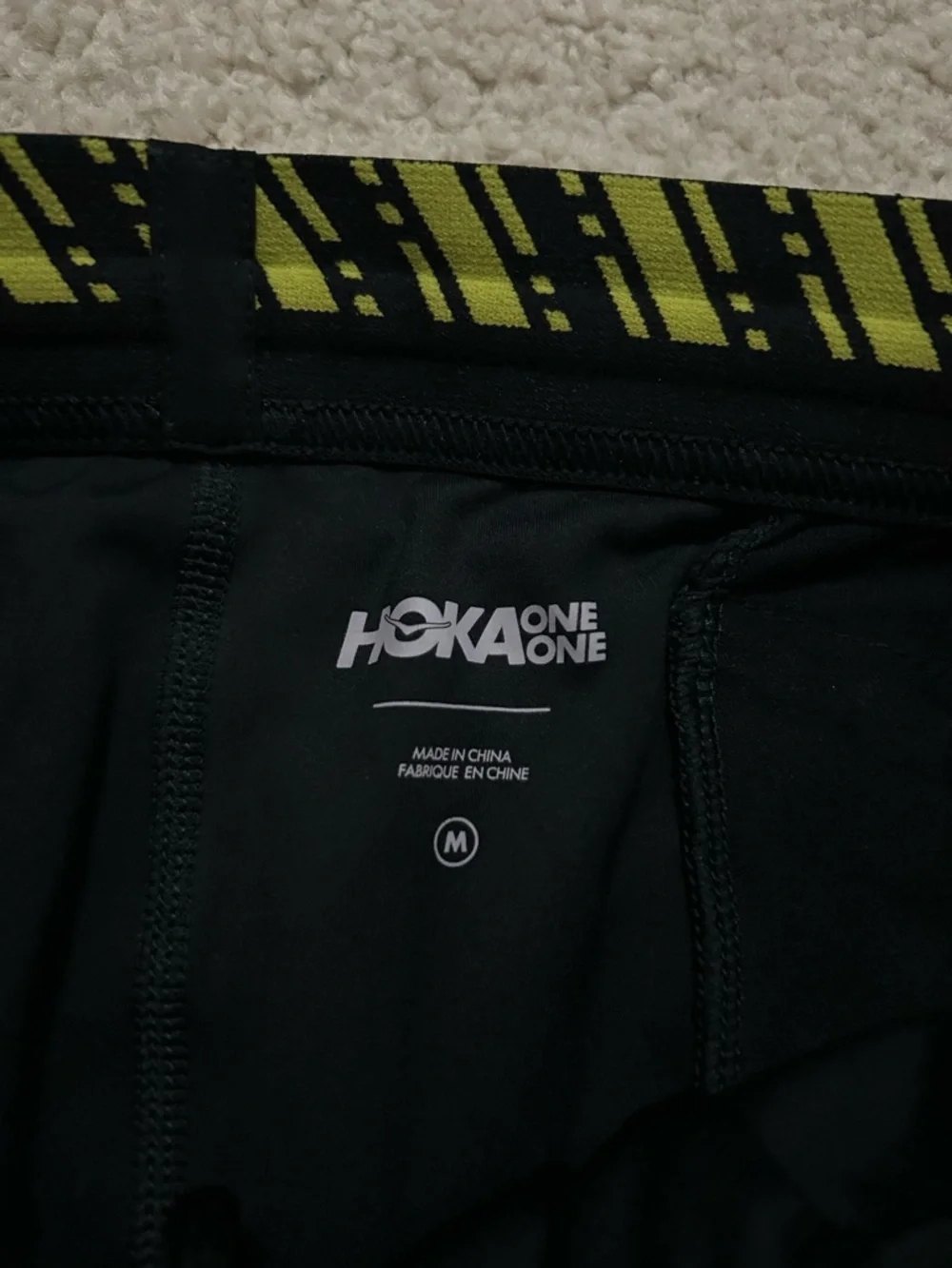 HOKA leggings - Picture 2 of 3
